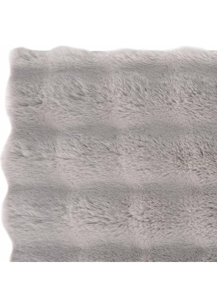 Pretty Gri Yıkanabilir Kabartmalı Yumoş Kaymaz Suni Kürk Halı Tavşan Post Peluş Halı modelleri