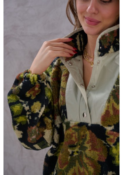 Kadın Kanguru Detay Tasarım Sweatshırt indirimleri