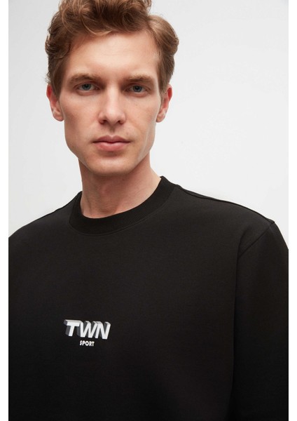 Relaxed Fit Siyah Baskılı Sweatshirt