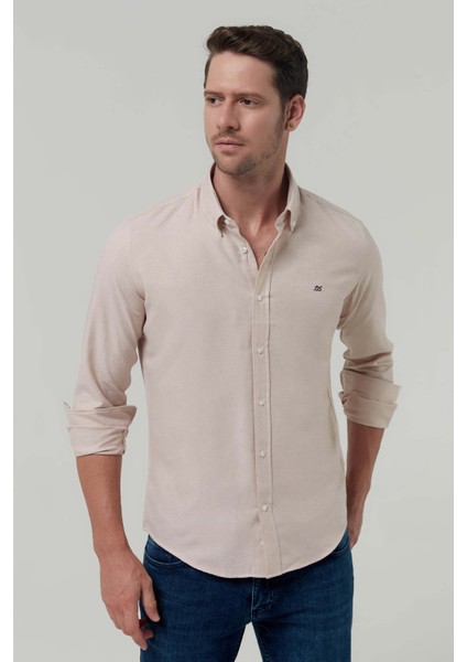 Slim Fit Bej Oxford Düğmeli Yaka Kolay Ütülenebilir Nakış Detaylı Pamuklu Gömlek 4HC02ORT03265