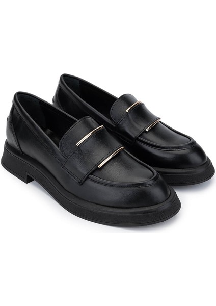 Kadın Siyah Deri Loafer Ayakkabı 1066 2305 Bn Ayk SK24-25 Sıyah Dr fiyatları