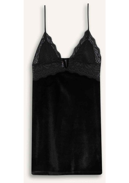 Fall in Love V Yaka Dantelli Kadife Askılı Gecelik D6446AX24WN