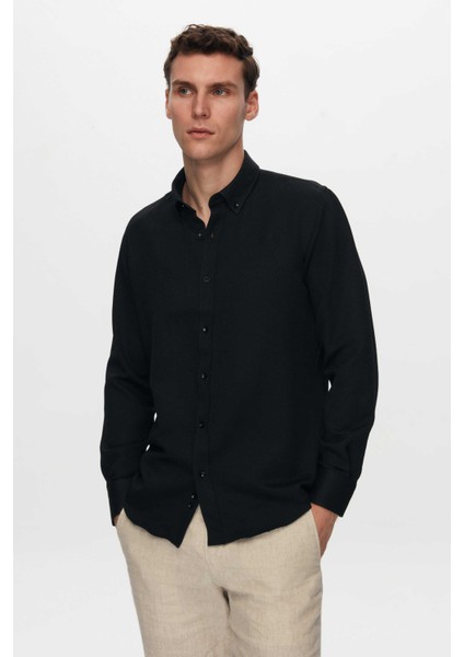 Ds Damat Slim Fit Siyah Oxford Düğmeli Yaka Kolay Ütülenebilir Nakış Detaylı Pamuklu Gömlek fiyatları