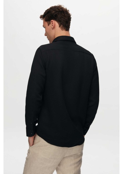 Ds Damat Slim Fit Siyah Oxford Düğmeli Yaka Kolay Ütülenebilir Nakış Detaylı Pamuklu Gömlek fırsatları