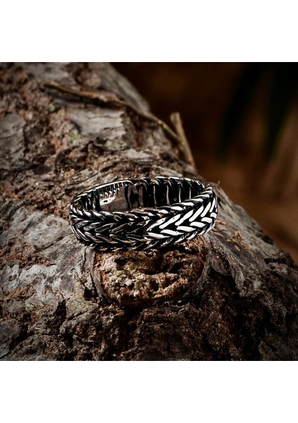 Örgü Model Gümüş Erkek Yüzük 925 Ayar Gümüş Örgü Model Taşsız Erkek Yüzüğü