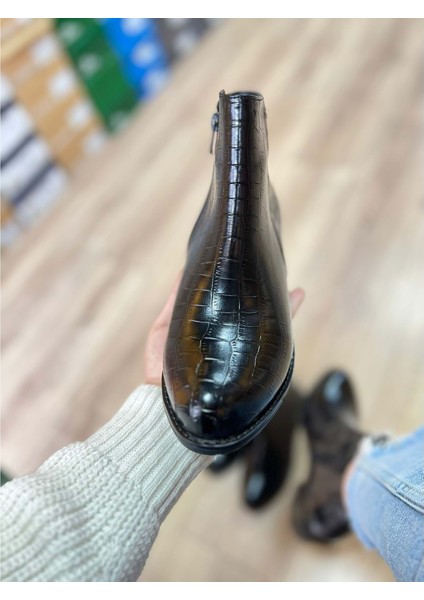 Kadın Kroko Desenli Feruarlı Kısa Bot - Siyah - 37 fiyatları