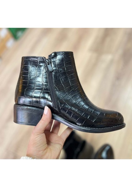 Kadın Kroko Desenli Feruarlı Kısa Bot - Siyah - 37 fırsatları