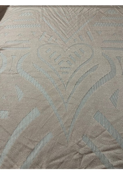 Pudra Renk Tük Kumaş En 110CM
