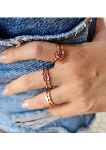 Gold Pembe Baget Taşlı Şık Kadın Yüzük
