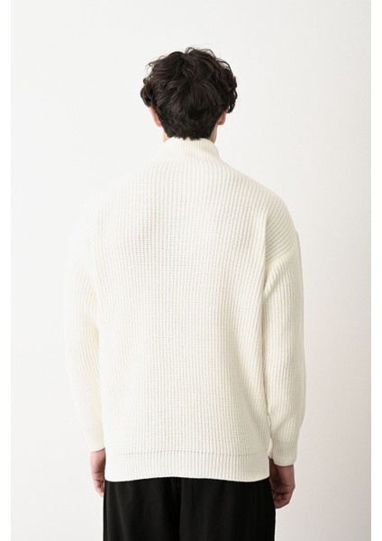 Dik Yaka Yarım Fermuar Erkek Triko Kazak fiyatları