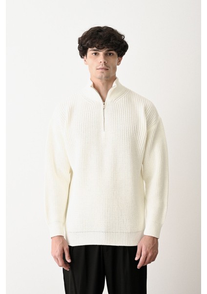 Dik Yaka Yarım Fermuar Erkek Triko Kazak indirimleri