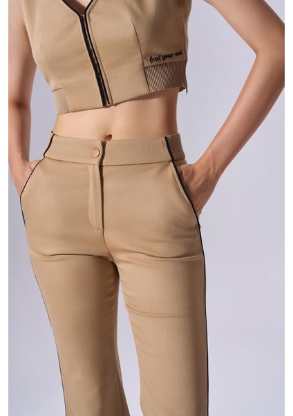 Kadın Yüksek Bel Slim Rahat Camel Pantolon NAAR91210-CAMEL