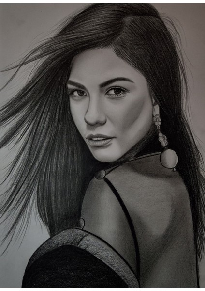 Kişiye Özel Karakalem Tablo ( 3 Kişilik) fiyatları