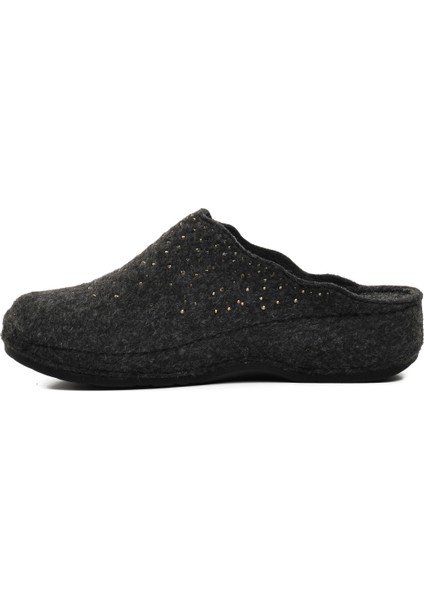 Siyah Kadın Terlik fiyatları