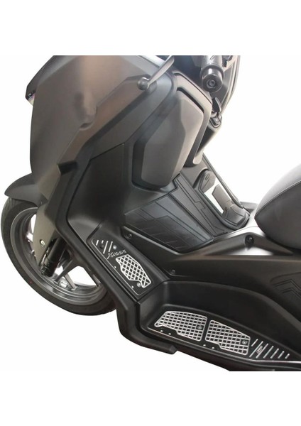 Yamaha Xmax 250 2024 Uyumlu Bacak Koruma Siyah