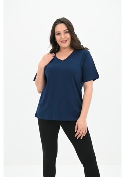 Kadın V Yaka Basic Büyük Beden T-Shirt 1297-22