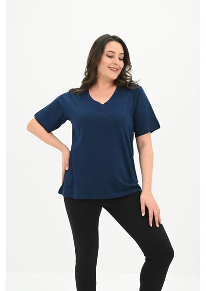 Kadın V Yaka Basic Büyük Beden T-Shirt 1297-22