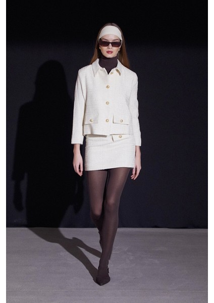Düğmeli Simli Chanel Ceket Beyaz modelleri