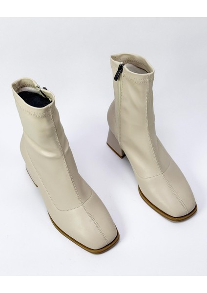 Krem Streç Alçak Fermuarli Kadin Botu modelleri