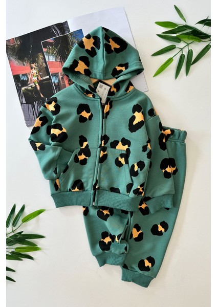 Leopar Desenli Kapüşonlu,kanguru Cep Kışlık Kız Çocuk Takım - Yeşil
