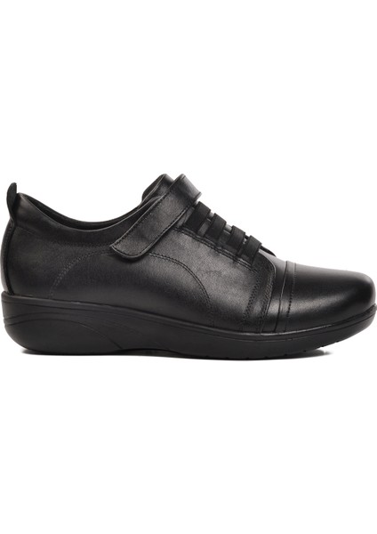 Siyah Kadın Günlük Ayakkabı modelleri