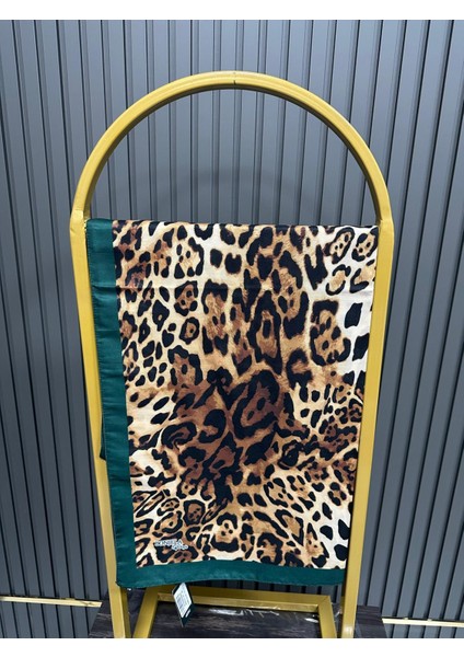 Soft Pamuklu Şal Leopar Desen LBS1011
