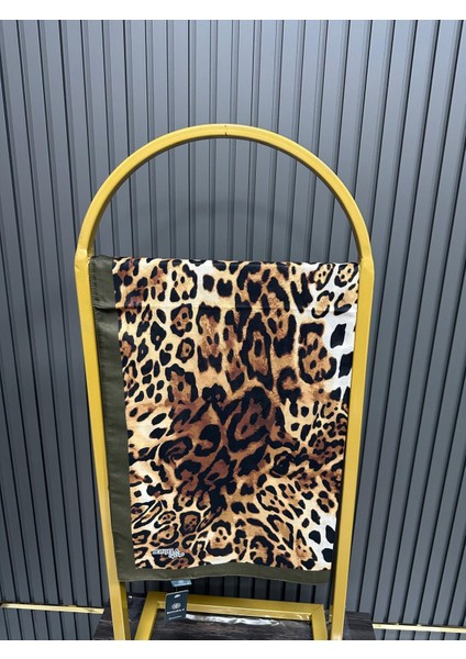 Soft Pamuklu Şal Leopar Desen LBS1004