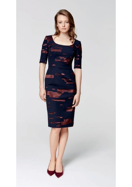 Geniş Yaka Yarım Kol Renk Desenli Lacivert Pamuklu Elbise