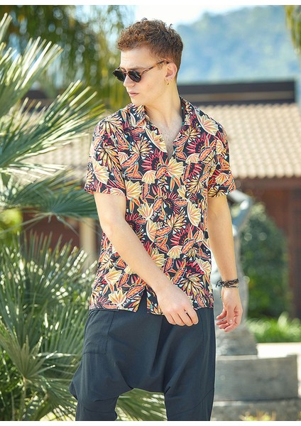 Bohem Tarz Kısa Kollu Desenli Gömlek Siyah - Kırmızı