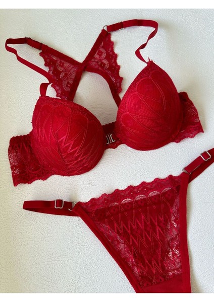 Poliamid Karışımlı Dolgulu,sırtı Kelebek Detaylı Önden Açmalı Dantel Sütyen Takımı Dantel Dokuma No