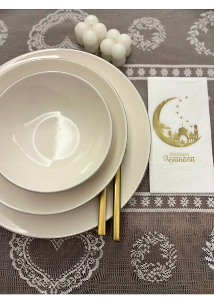 Gold Yaldızlı Beyaz Hoşgeldin Ramazan Yeni Ay Desenli Garson Peçete 16'lı