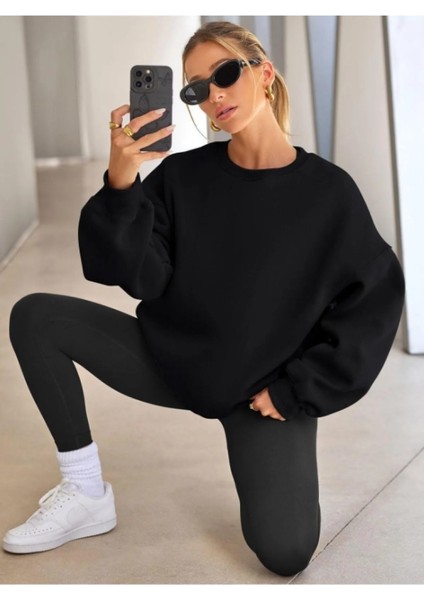 Kadın Oversize Bisiklet Yaka Basic Sweatshirt