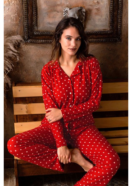 Kışlık Düğmeli Ekose Desen Yılbaşı Temalı Kadın Süet Pijama Takımı Homewear Regular Homewear Fe
