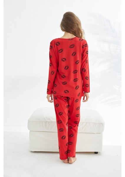Uzun Kırmızı Dudak Desenli Pamuklu Pijama Takımı Regular Sweatshirt-Pantolon Boru Paça 2'li T1 Home