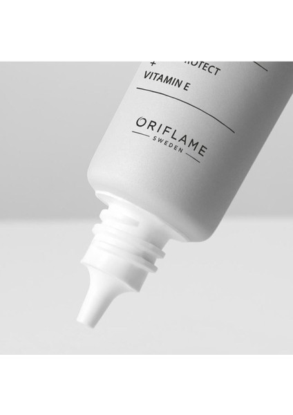 Novage+ Proceuticals Ultra Light Uv-Genç Tutan Gündüz Kremi + Spf 50