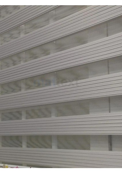 Gri Geniş Plise Zebra Perde