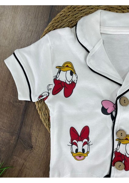 Kruvaze Yaka Önden Düğmeli Rahat Kalıp Yazlık Kız Bebek Pijama Takımı %100 Pamuk modelleri
