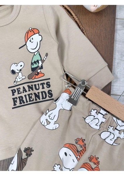 Bisiklet Yaka Peanuts Friends Baskılı Alt Üst Pijama Takımı modelleri