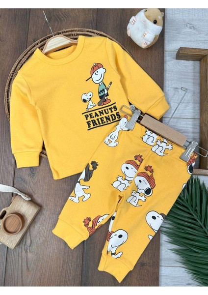Bisiklet Yaka Peanuts Friends Baskılı Alt Üst Pijama Takımı