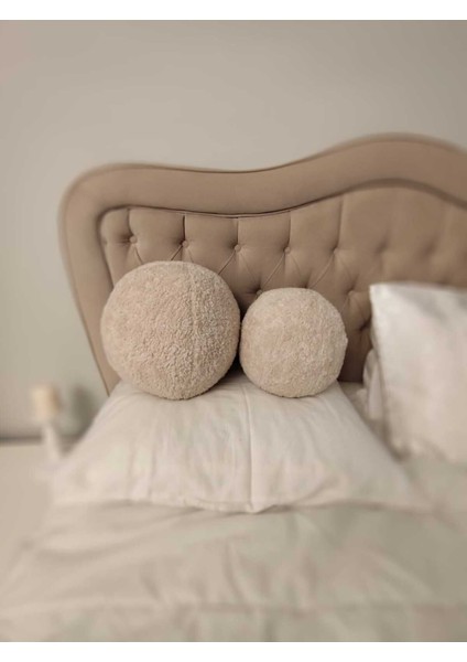 Pufftable Peluş Top Yastık Dekoratif Kırlent Iç Dolgulu Teddy Kumaş Küçük Boy indirimleri