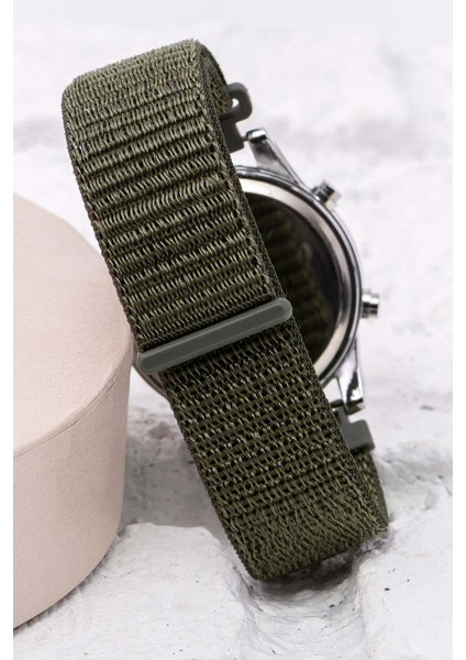 Haki Yeşil Cırtlı Yapışır Kordon Unisex Erkek Yetişkin Çocuk Dijital Saat ST-304058 modelleri