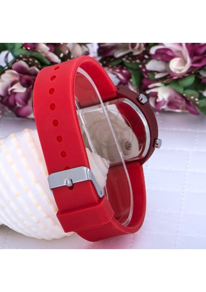 Yuvarlak Dijital LED Ekran Mat Kırmızı Silikon Kordonlu Unisex Saat ST-303587 modelleri