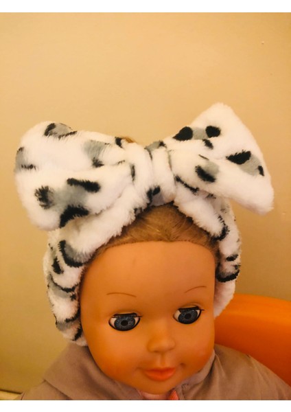 Leoparlı Peluş Fiyonklu Lastikli Bandana fırsatları