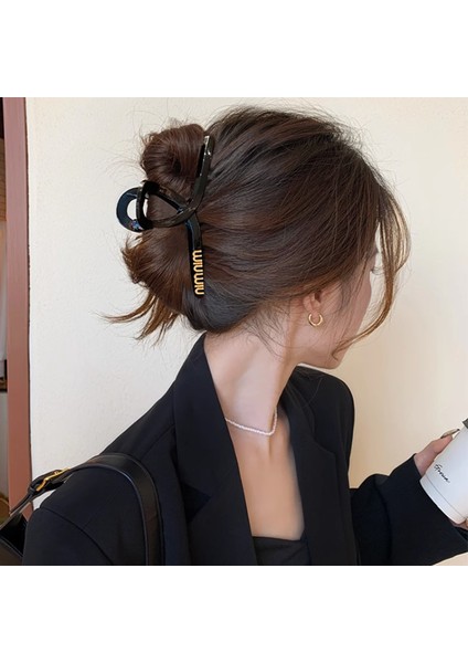 2024 Yeni Buzlu Dalga Klipsi, High-End Köpekbalığı Klipsi Saç Aksesuarları (Yurt Dışından)