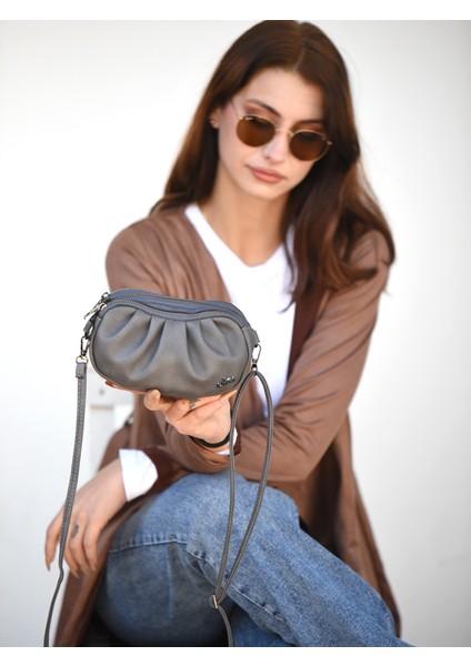 Jara Uruz Çok Bölmeli Mini Clutch Omuz Çantası