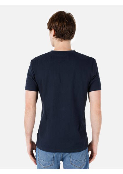 Regular Fit Yuvarlak Yaka Erkek Lacivert Kısa Kol Tişört Cl1067035 fiyatları