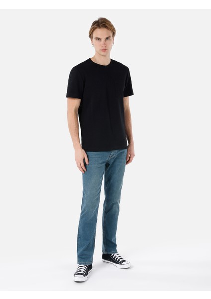 Regular Fit Yuvarlak Yaka Erkek Siyah Kısa Kol Tişört Cl1067785
