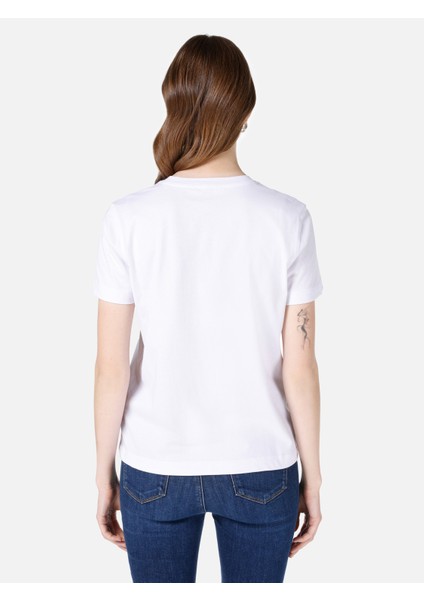 Regular Fit Yuvarlak Yaka Kadın Beyaz Kısa Kol Tişört Cl1068004 fiyatları