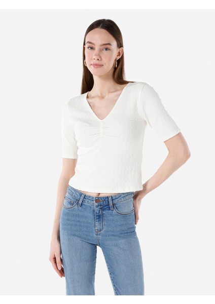 Slim Fit V Yaka Kadın Beyaz Kısa Kol Tişört Cl1067968