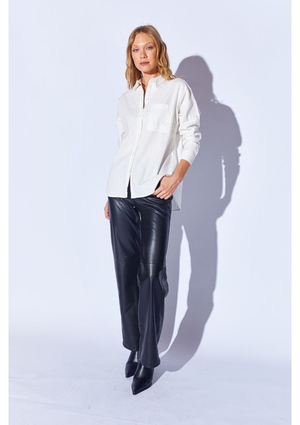 Beyaz Oversize Tek Cepli Gabardin Rahat Kesim Soft Dokulu Pamuk Kadın Gömlek | MKW168174-01